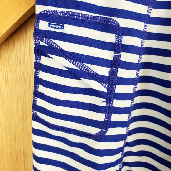 LULULEMON Run Stay On Course Blue and White Striped Tank Top Size 6 - Picture 6 of 6